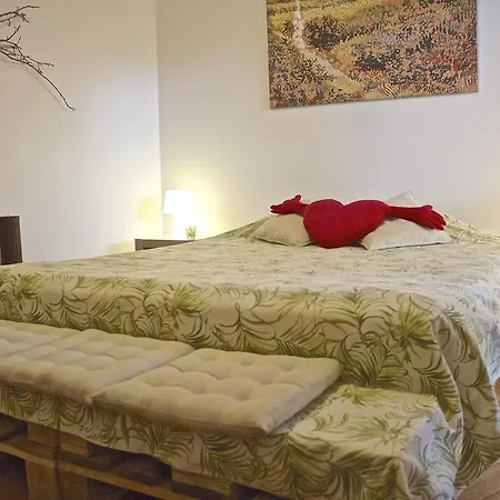 Perfect Spot - Lisbon Experience Hostel Віавіа